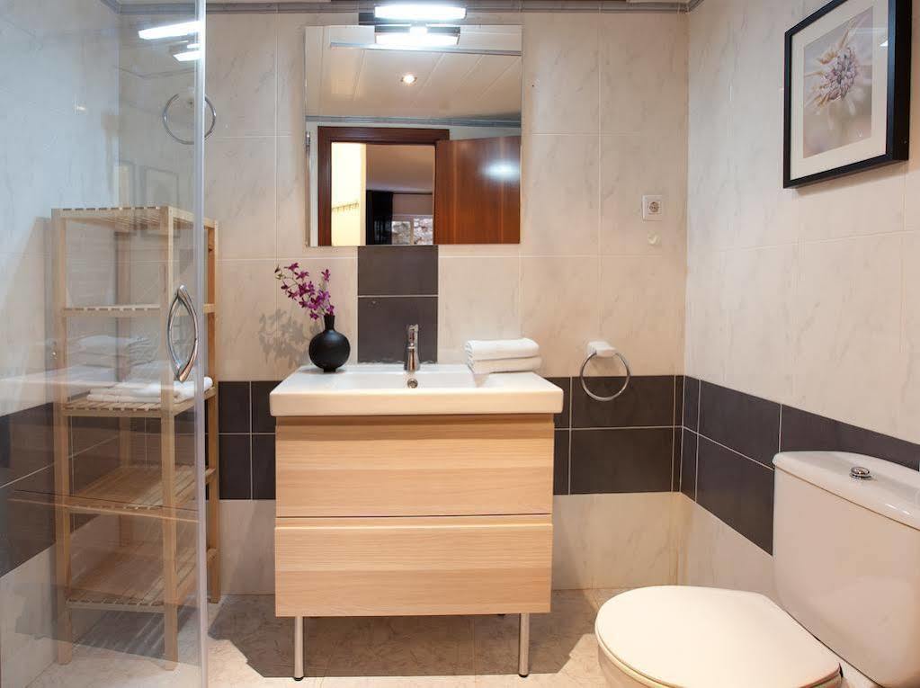 Portal Del Angel Barcelona Apartment Екстериор снимка